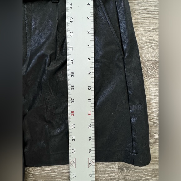 Paige EUC High Waist Faux Leather Black Mini Skirt Tie Belt Size S - Picture 11 of 11